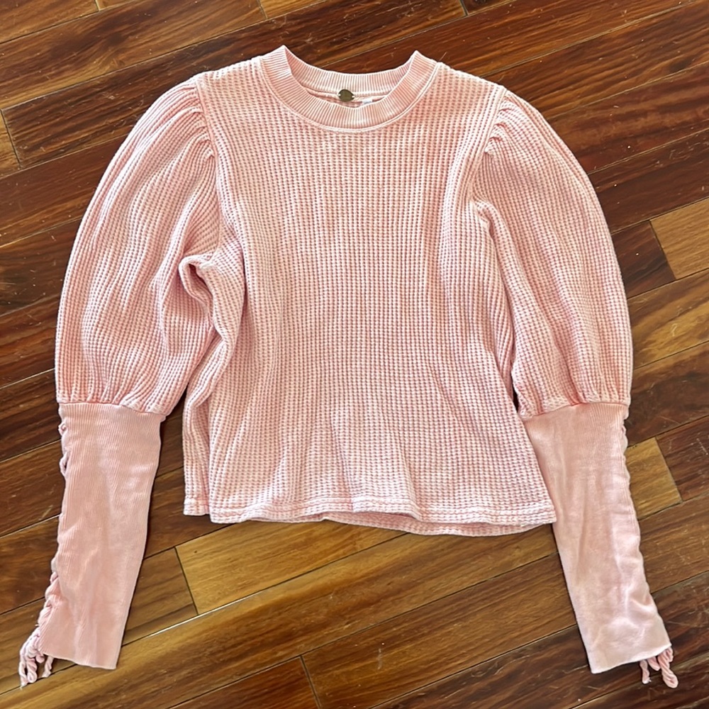 Free people long sleeve knit shirt
